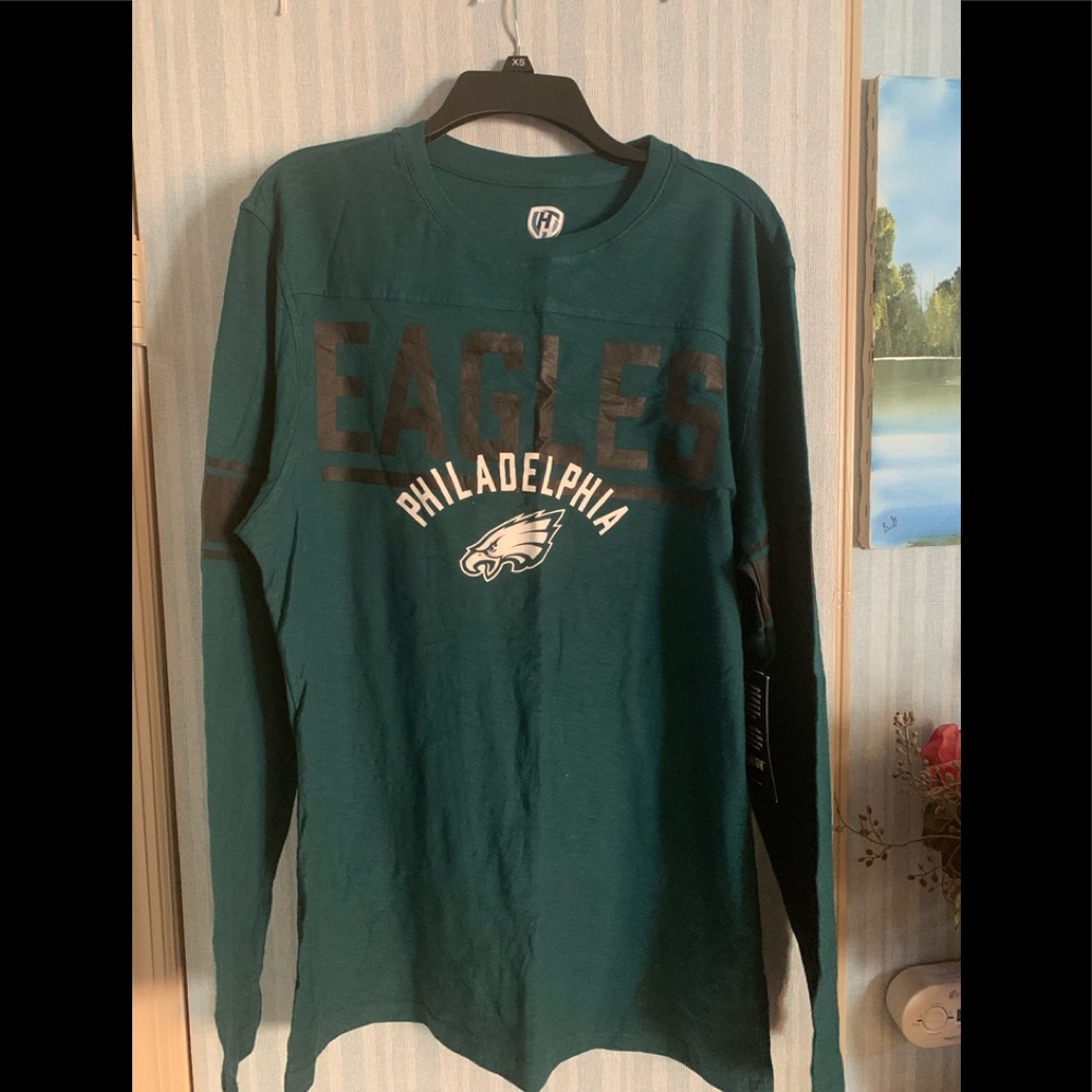 Hands High Philadelphia Eagles Jersey NWT